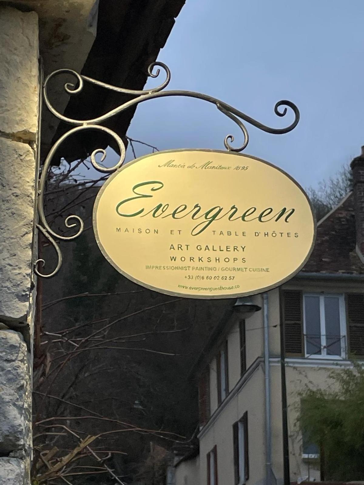 Evergreen Guesthouse Vernon  Exterior photo